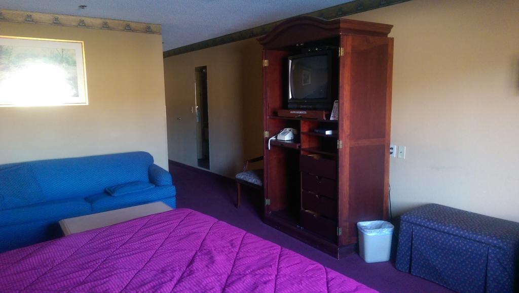 Estalagem Americas Best Inn And Suites- Caseyville 2*